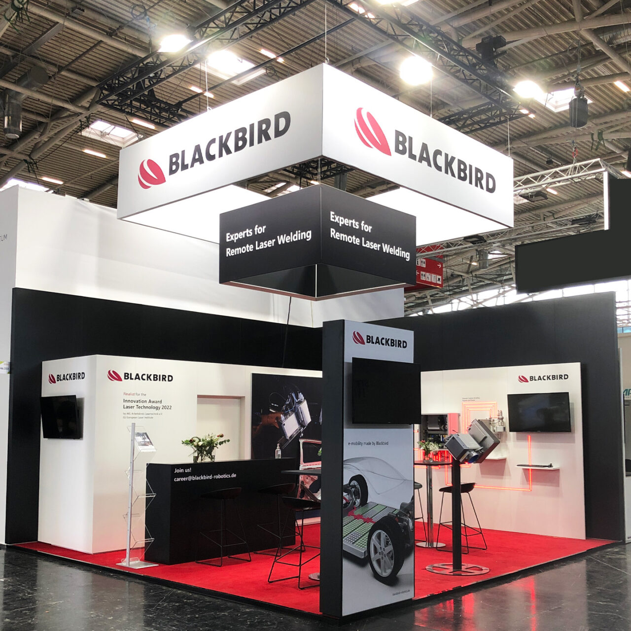 BLACKBIRD Robotersysteme auf der Laser World of Photonics 2022 in München - Messestand by eest!