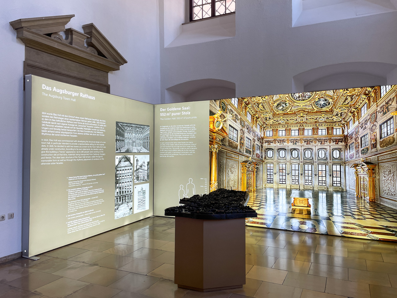 Mobile Lightboxen von eest! und SEGO zur Visualisierung des Goldenen Saales in Augsburg